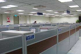 管理科右側辦公區